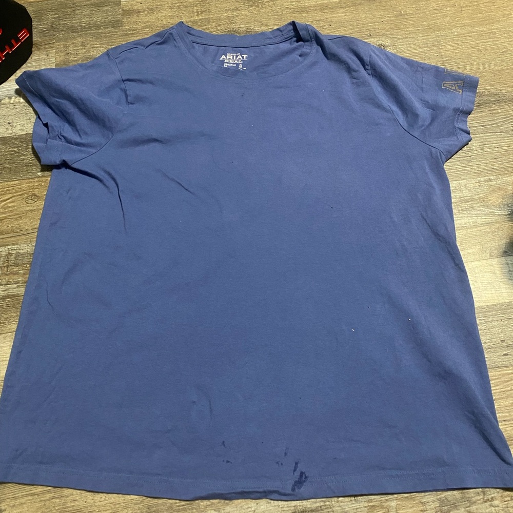 Blue Ariat short sleeve t-shirt